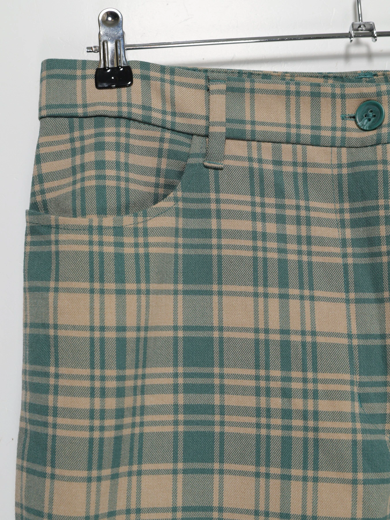 Брюки Monki модель 0873804_бежевий з зеленим Брюки Monki модель 0873804_бежевий з зеленим Фото