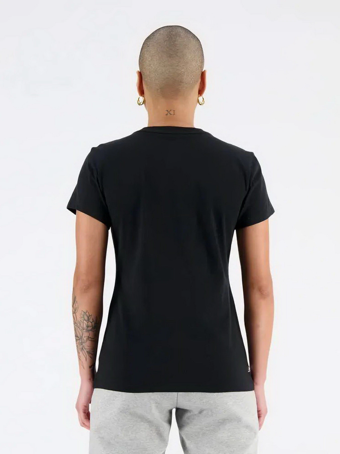 Футболки і поло New Balance Essentials Jersey Athletic Fit модель WT33515BK Футболки і поло New Balance Essentials Jersey Athletic Fit модель WT33515BK Фото