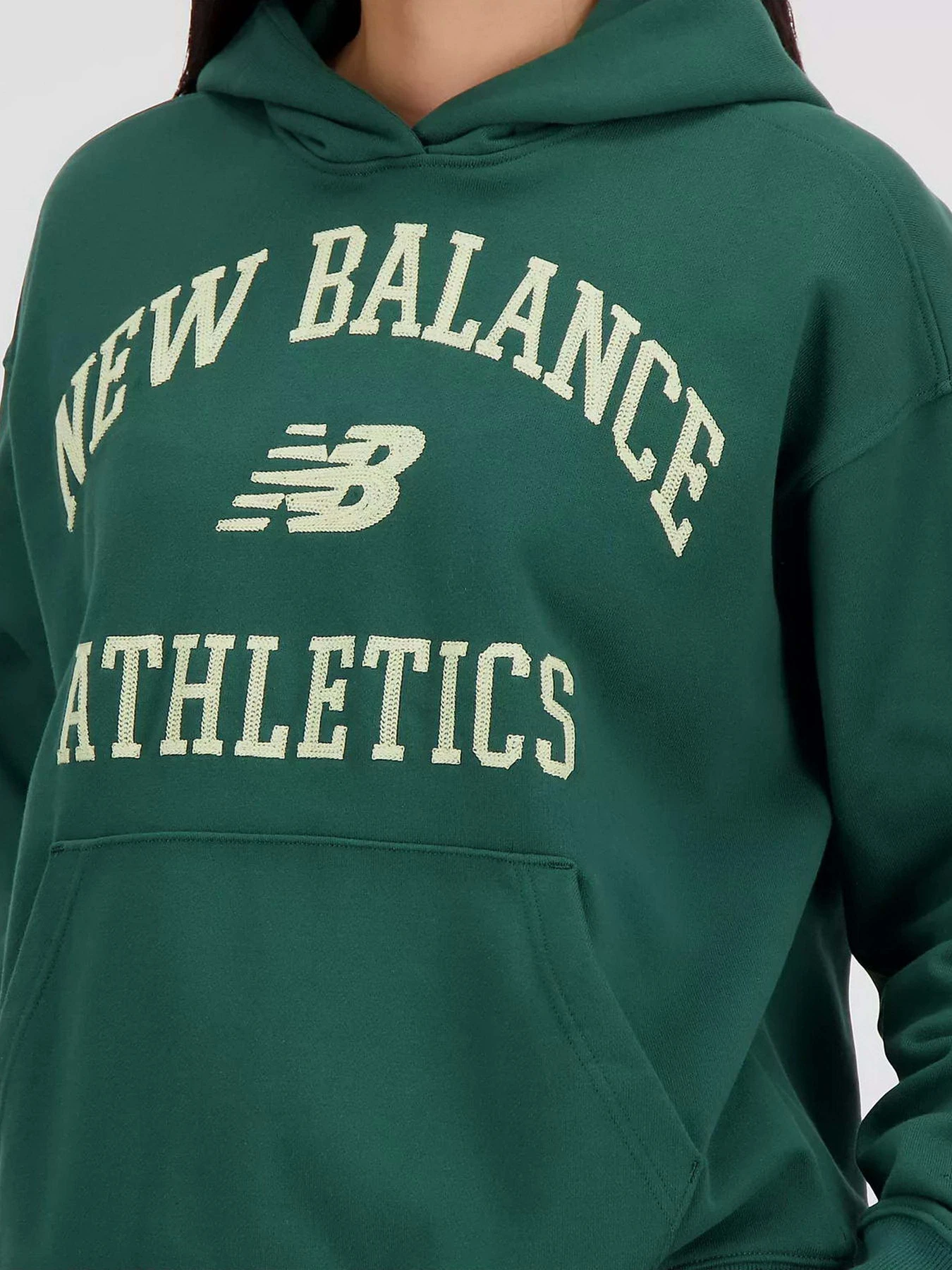 Худі та світшоти New Balance Athletics Varsity модель WT33550NWG Худі та світшоти New Balance Athletics Varsity модель WT33550NWG Фото