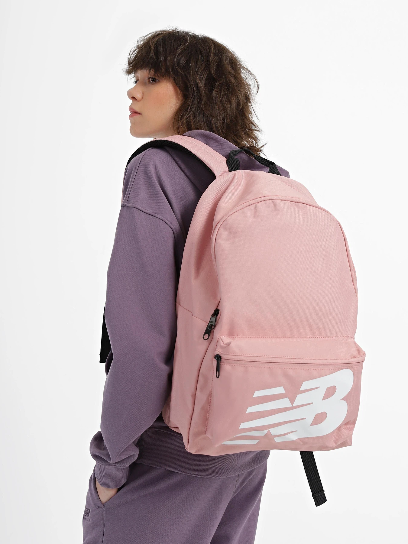 Рюкзаки New Balance Logo Round модель LAB23015POO Рюкзаки New Balance Logo Round модель LAB23015POO Фото