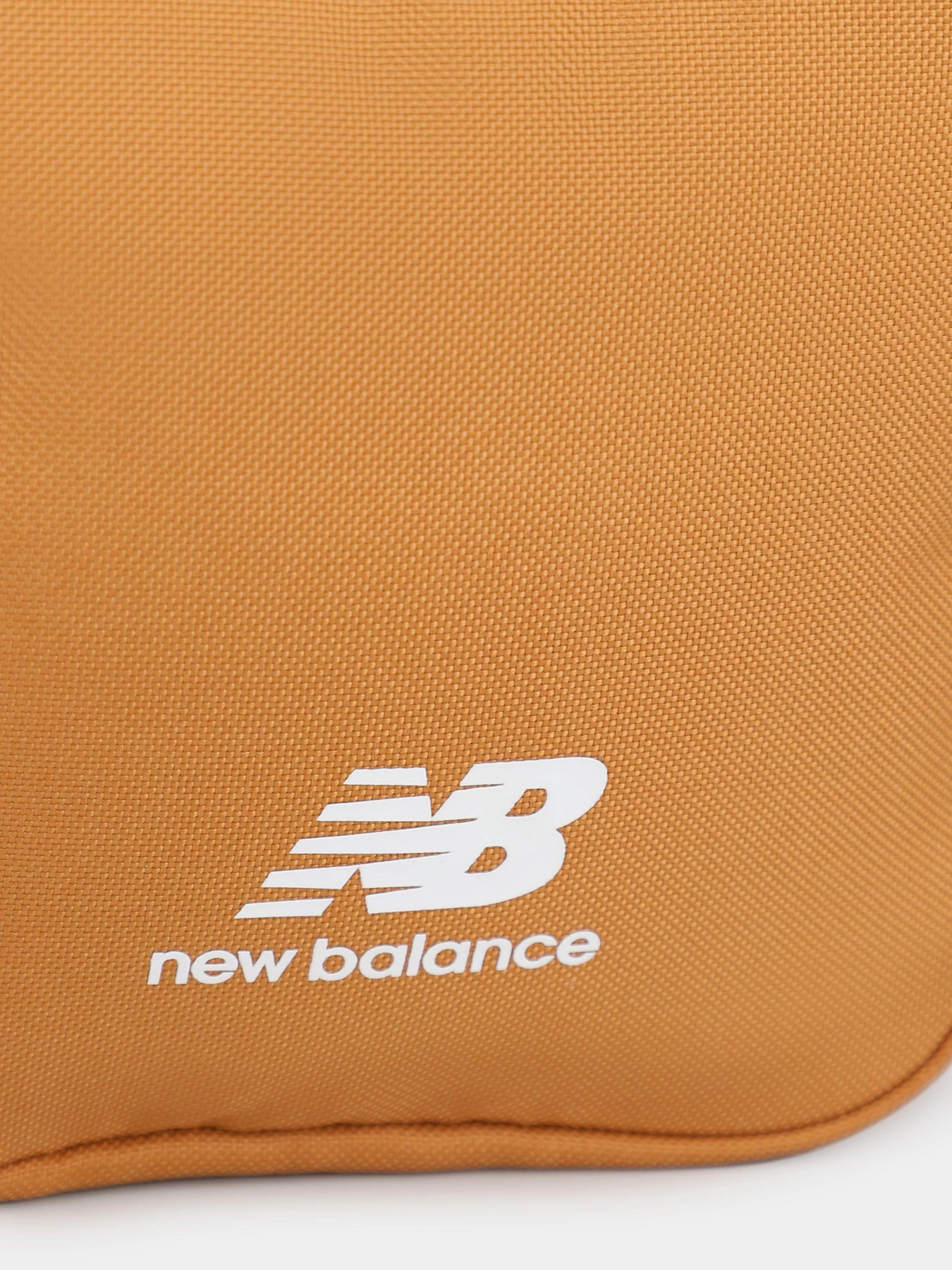 Сумки New Balance Sling модель LAB23017TOB Сумки New Balance Sling модель LAB23017TOB Фото