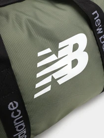Дорожные сумки и чемоданы New Balance OPP Core Small Duffel модель LAB13102DON Фото