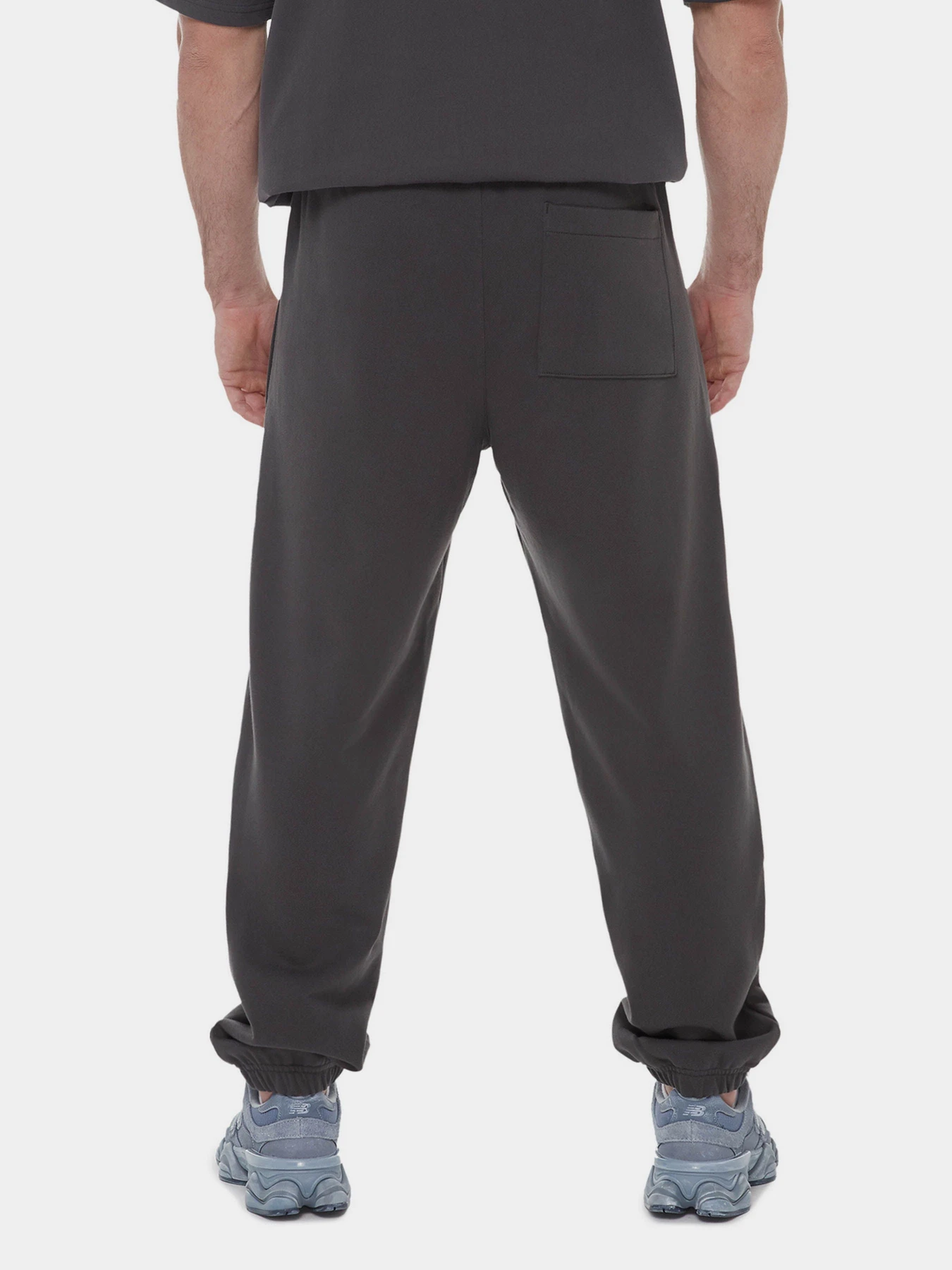 Брюки New Balance Athletics Linear модель MP33553ACK Брюки New Balance Athletics Linear модель MP33553ACK Фото