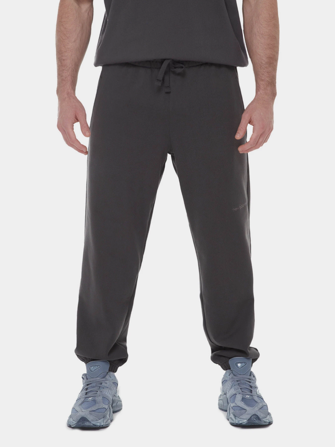 Брюки New Balance Athletics Linear модель MP33553ACK Брюки New Balance Athletics Linear модель MP33553ACK Фото