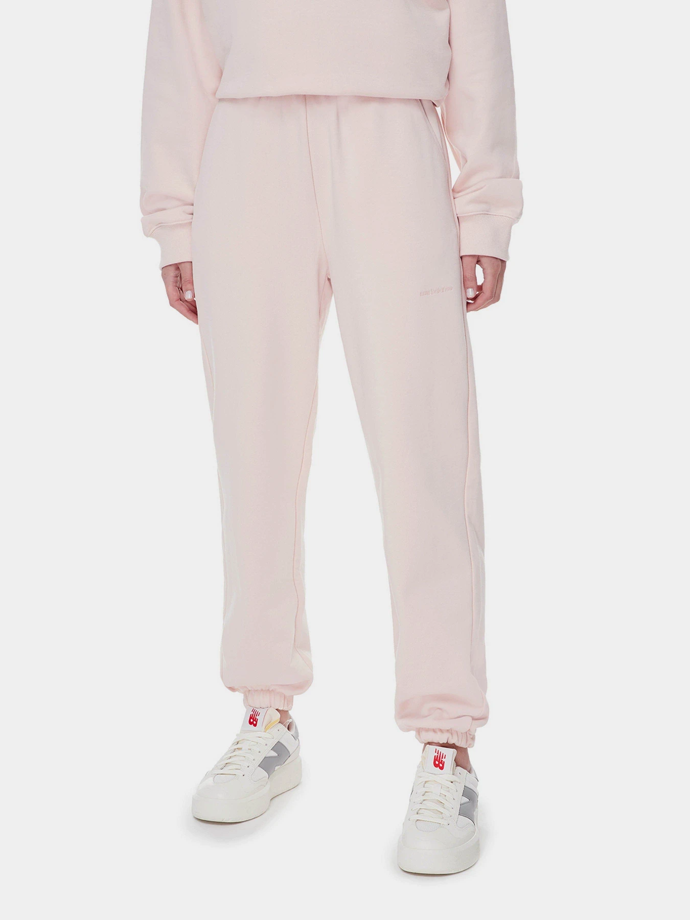 Брюки New Balance Athletics Linear модель WP33552OUK Брюки New Balance Athletics Linear модель WP33552OUK Фото
