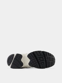 Кросівки New Balance 725 T2 модель ML725AK Фото