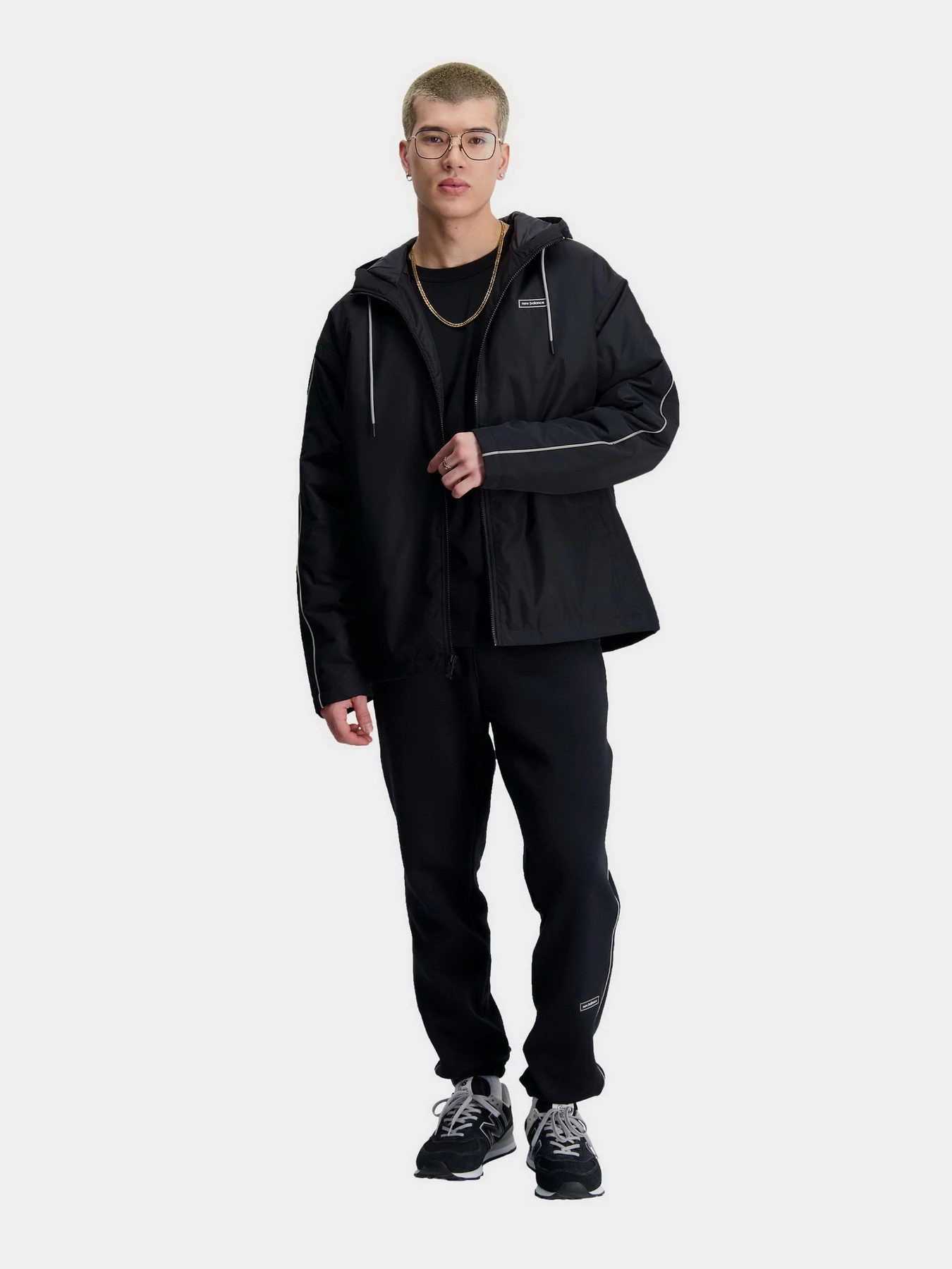 Куртки и дубленки New Balance Essentials Winter Padded модель MJ33537BK Куртки и дубленки New Balance Essentials Winter Padded модель MJ33537BK Фото