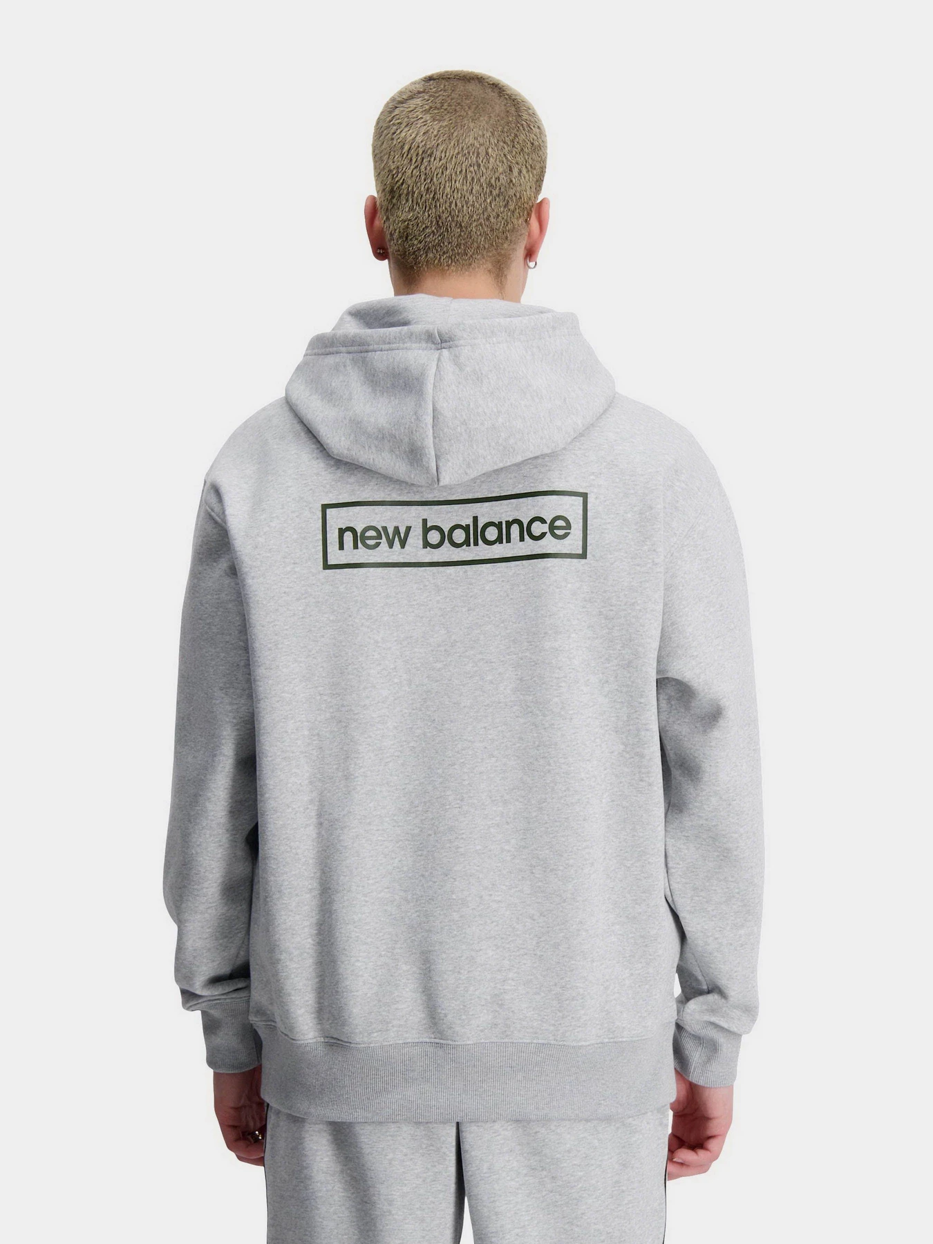 Худі та світшоти New Balance Essentials Winter модель MT33516AG Худі та світшоти New Balance Essentials Winter модель MT33516AG Фото