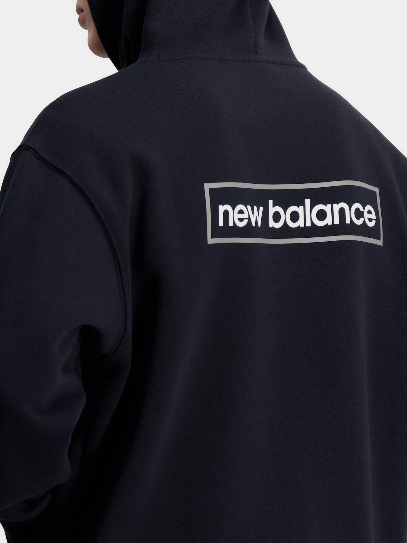 Худі та світшоти New Balance Essentials Winter модель MT33516BK Худі та світшоти New Balance Essentials Winter модель MT33516BK Фото