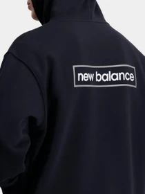 Худі та світшоти New Balance Essentials Winter модель MT33516BK Фото