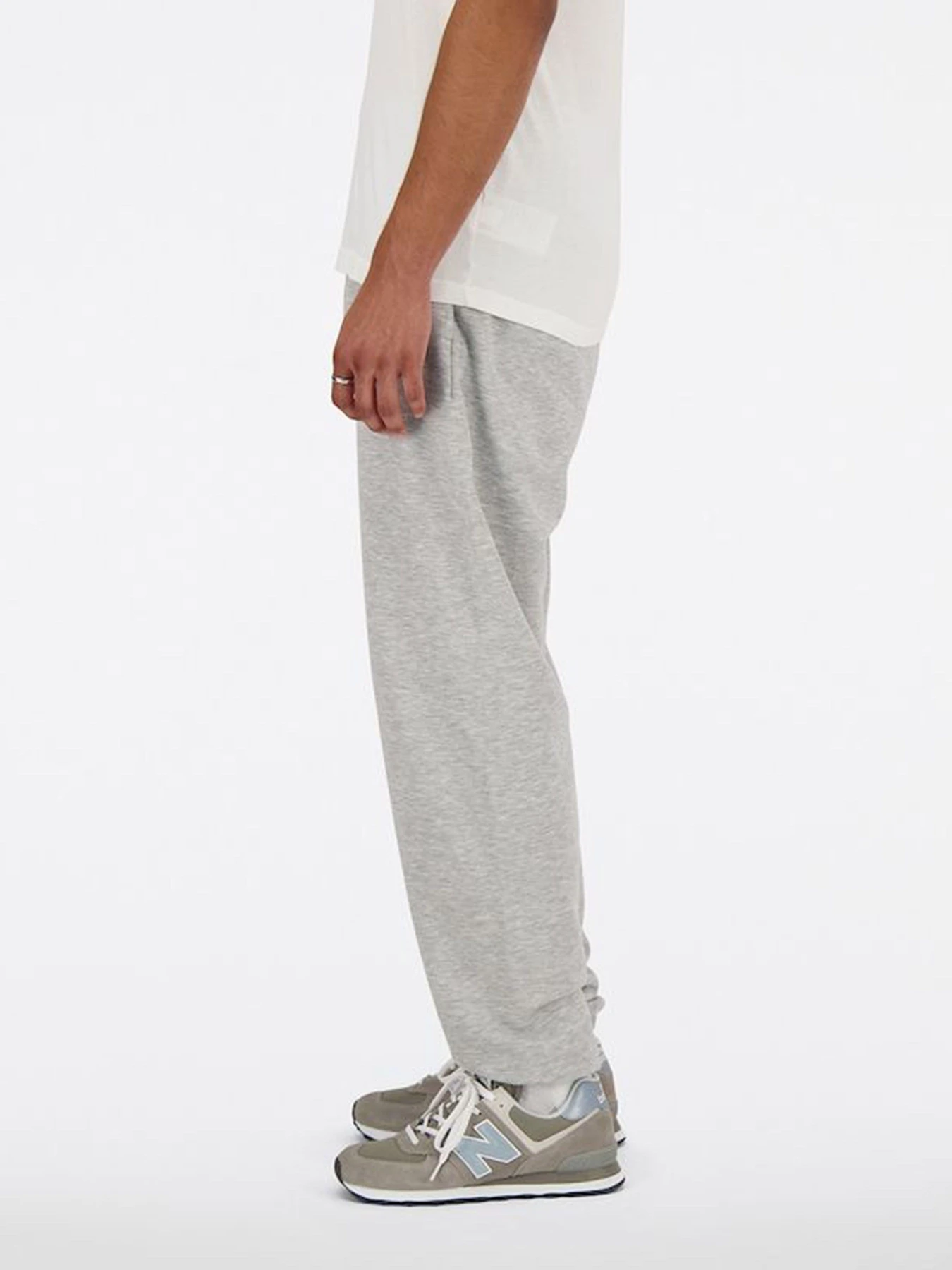 Брюки New Balance SMALL LOGO модель MP41519AG Брюки New Balance SMALL LOGO модель MP41519AG Фото