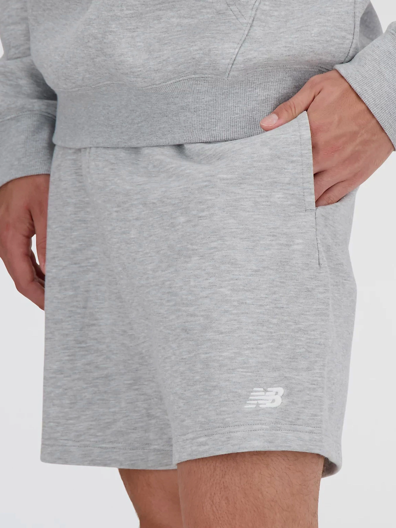 Шорты New Balance SMALL LOGO модель MS41520AG Шорты New Balance SMALL LOGO модель MS41520AG Фото