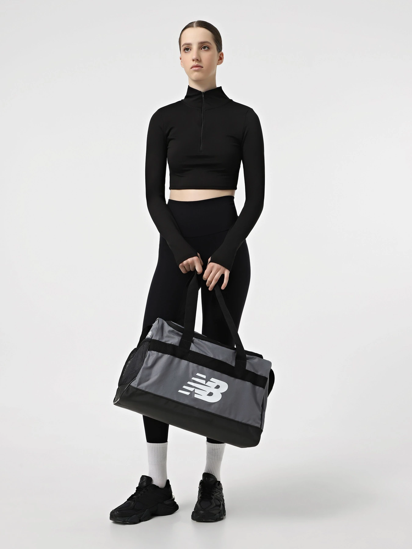 Сумки New Balance TEAM DUFFEL SM модель LAB13508GNM Сумки New Balance TEAM DUFFEL SM модель LAB13508GNM Фото
