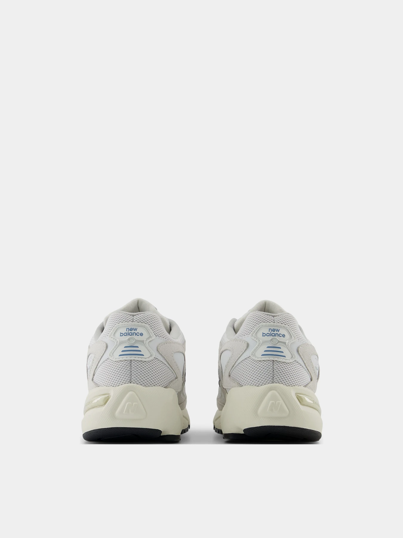 Кроссовки New Balance 725 модель ML725BA Кроссовки New Balance 725 модель ML725BA Фото