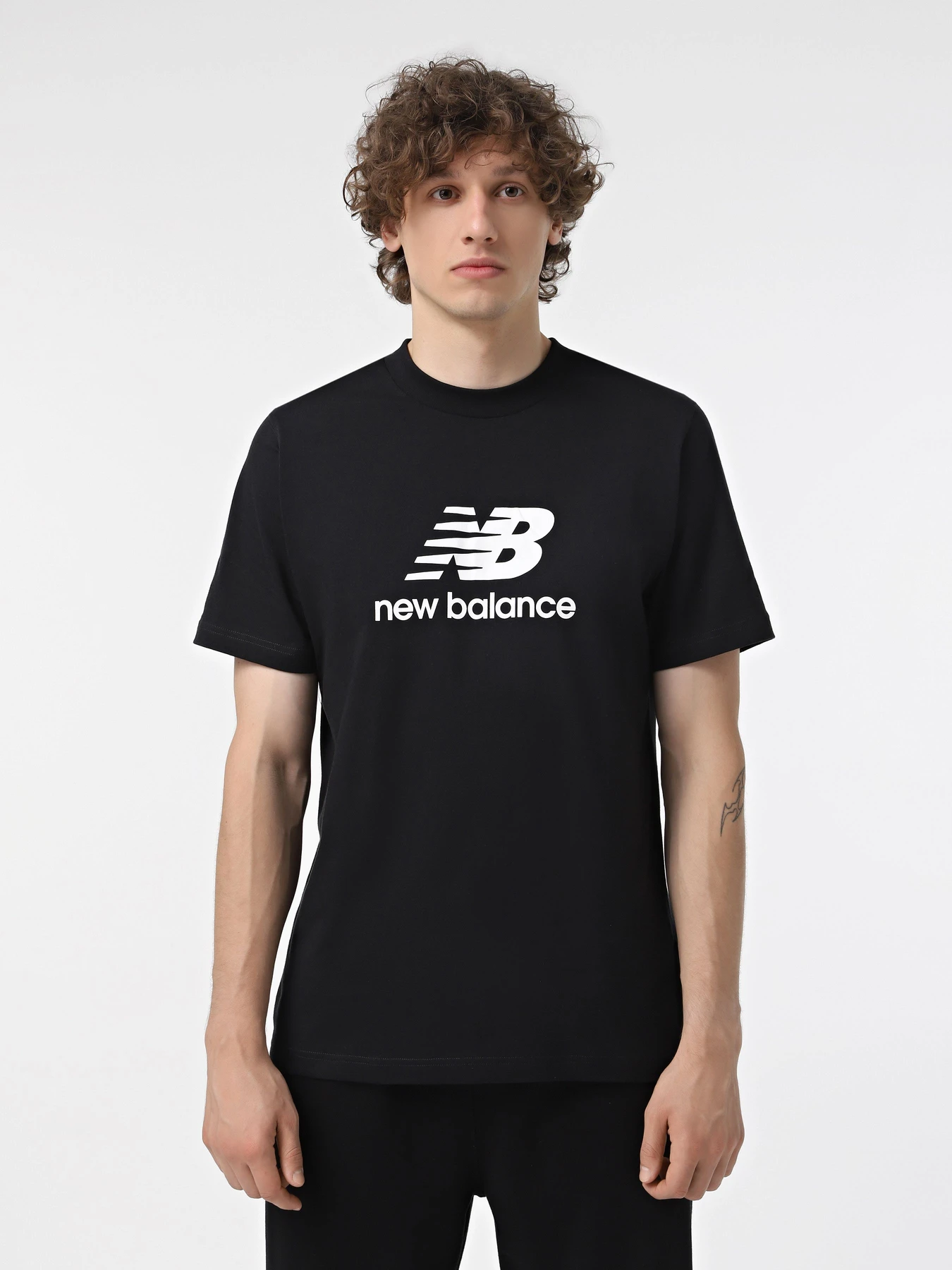 Футболки і поло New Balance STACKED LOGO модель MT41502BK Фото
