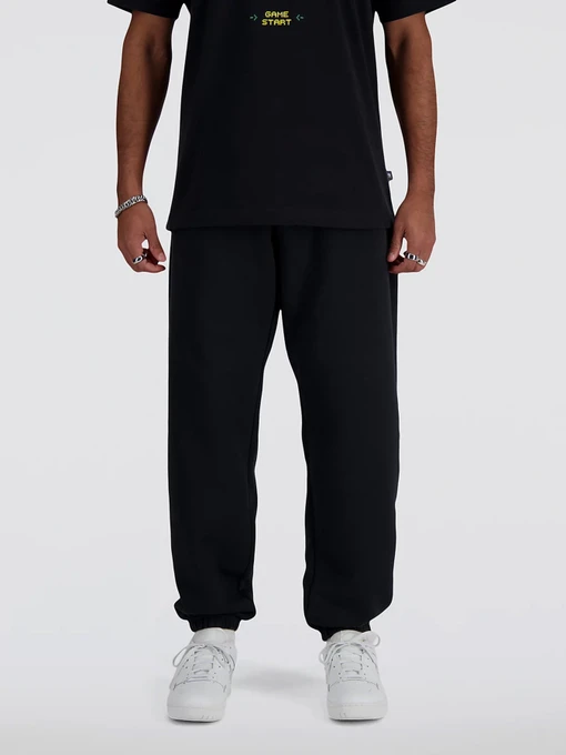 Штани New Balance SPORT ESSENTIALS FLEECE модель MP41503BK Фото