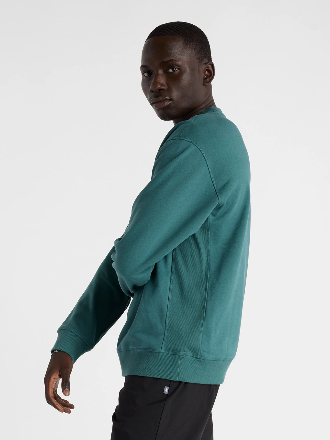 Худі та світшоти New Balance ATHLETICS PREMIUM модель MT41547NUS Худі та світшоти New Balance ATHLETICS PREMIUM модель MT41547NUS Фото