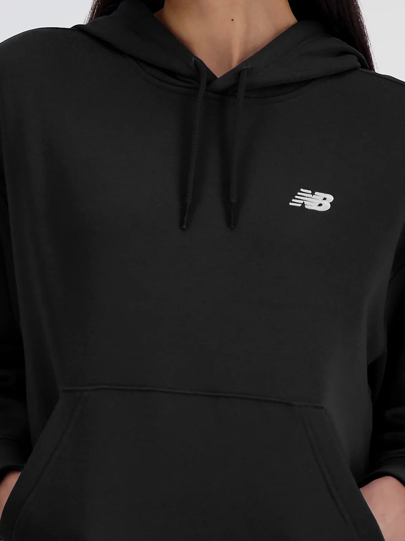 Худи и свитшоты New Balance ESSENTIALS FLEECE модель WT41510BK Худи и свитшоты New Balance ESSENTIALS FLEECE модель WT41510BK Фото
