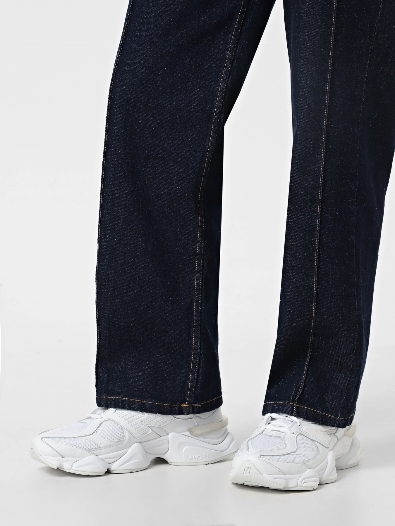 Кроссовки New Balance 9060 модель U9060NRJ Кроссовки New Balance 9060 модель U9060NRJ Фото