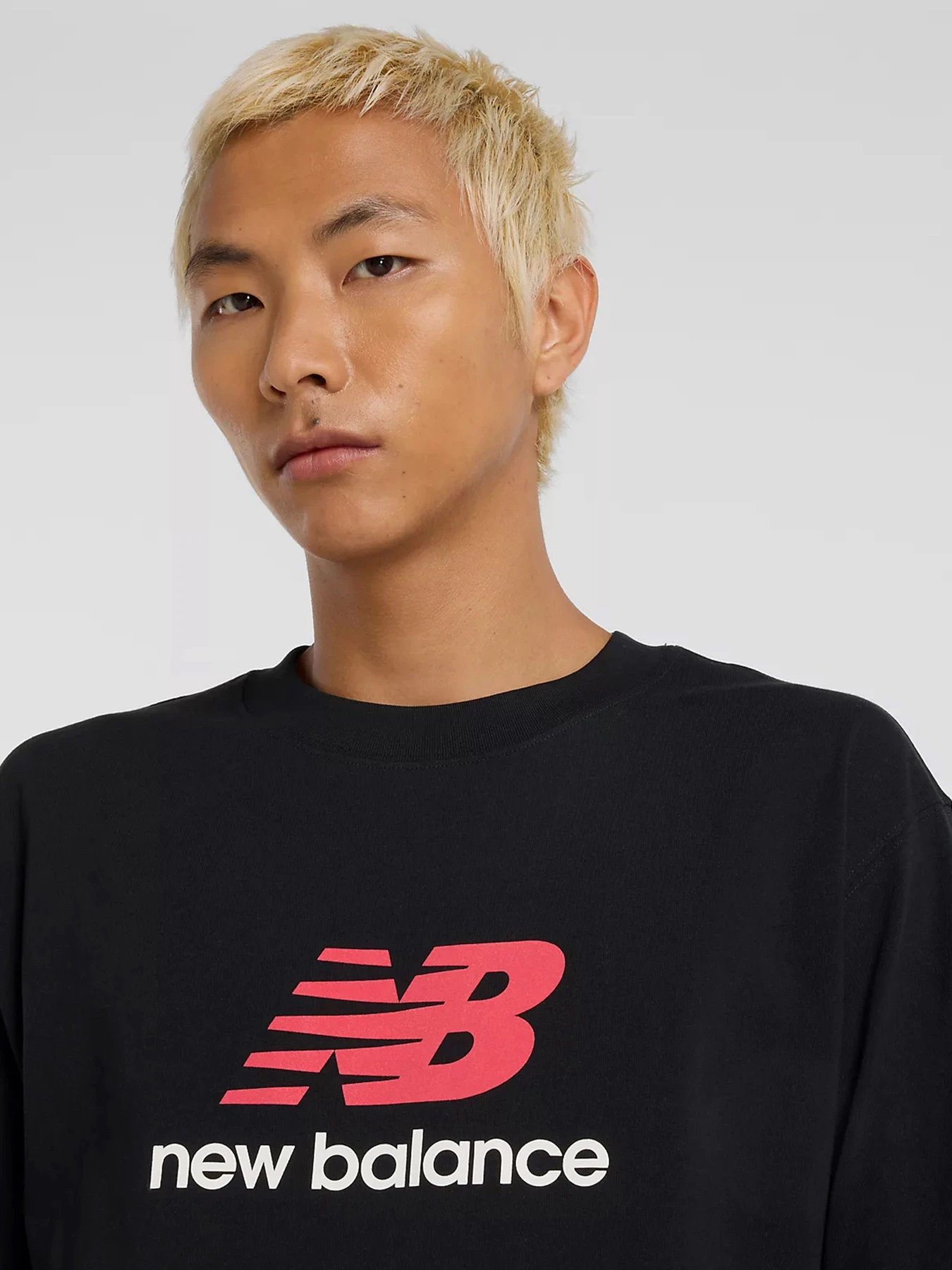 Футболки і поло New Balance ATHLETICS LOGO модель MT51500BK Футболки і поло New Balance ATHLETICS LOGO модель MT51500BK Фото