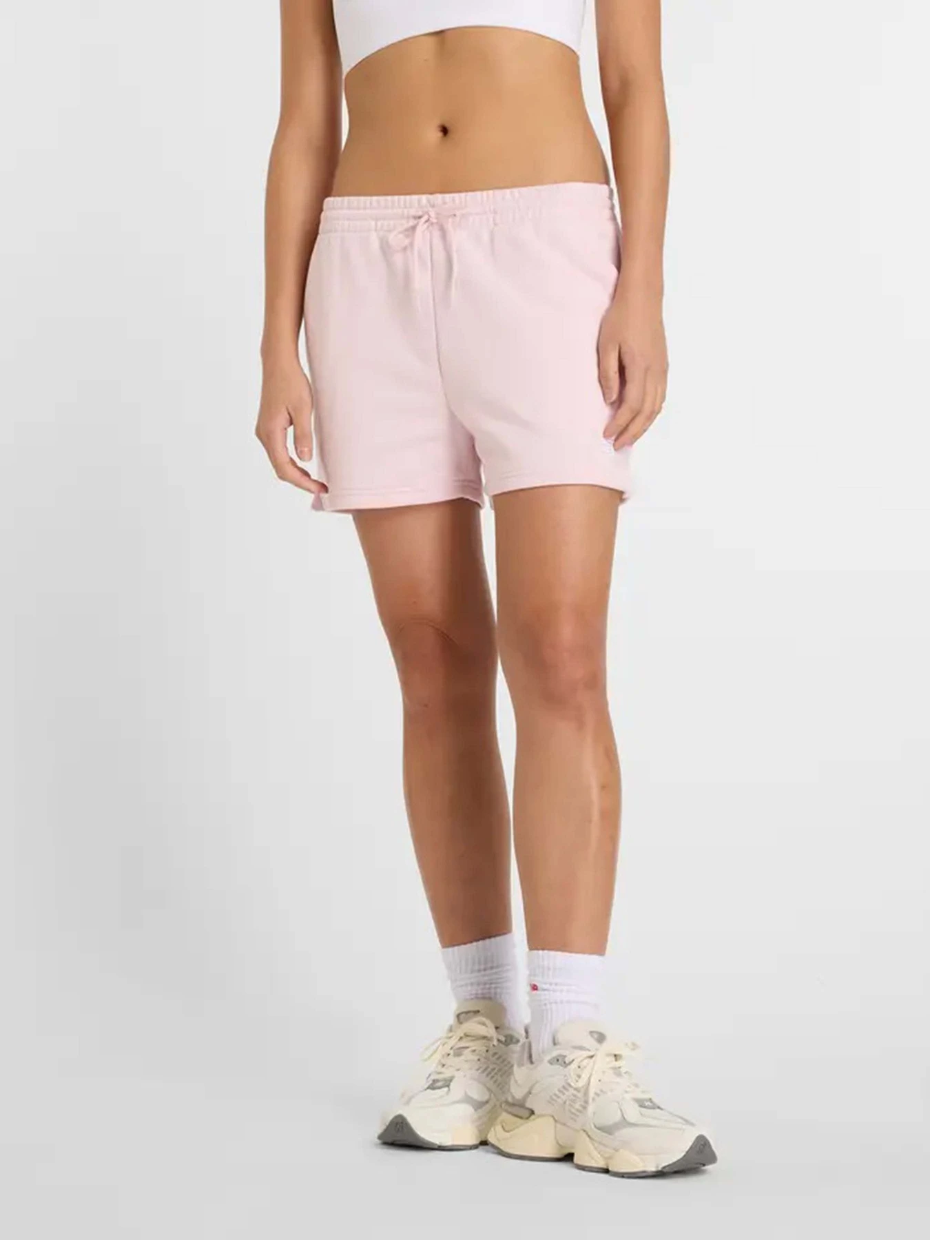 Шорты New Balance SMALL LOGO модель WS41500RSG Шорты New Balance SMALL LOGO модель WS41500RSG Фото