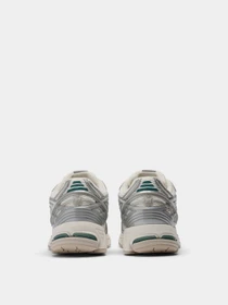 Кросівки New Balance 1906R модель M1906REE Фото