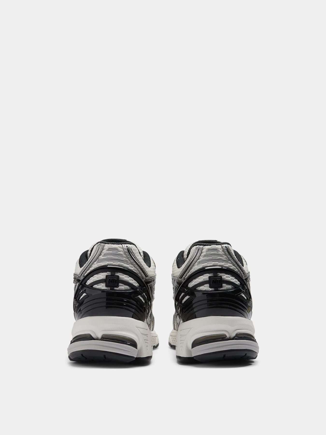 Кросівки New Balance 1906R модель M1906RER Фото
