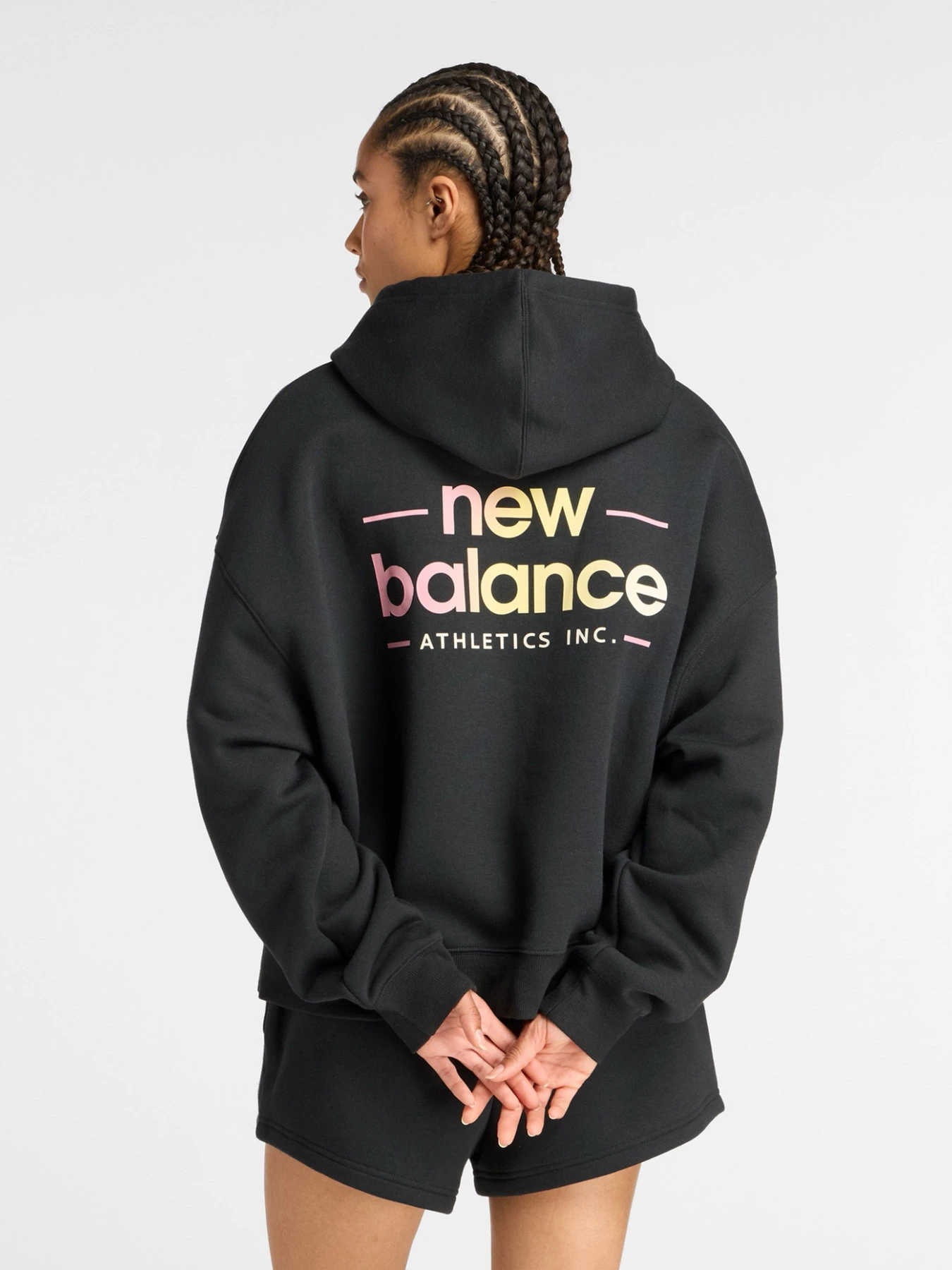 Худи и свитшоты New Balance REIMAGINED модель WT53515BK Худи и свитшоты New Balance REIMAGINED модель WT53515BK Фото