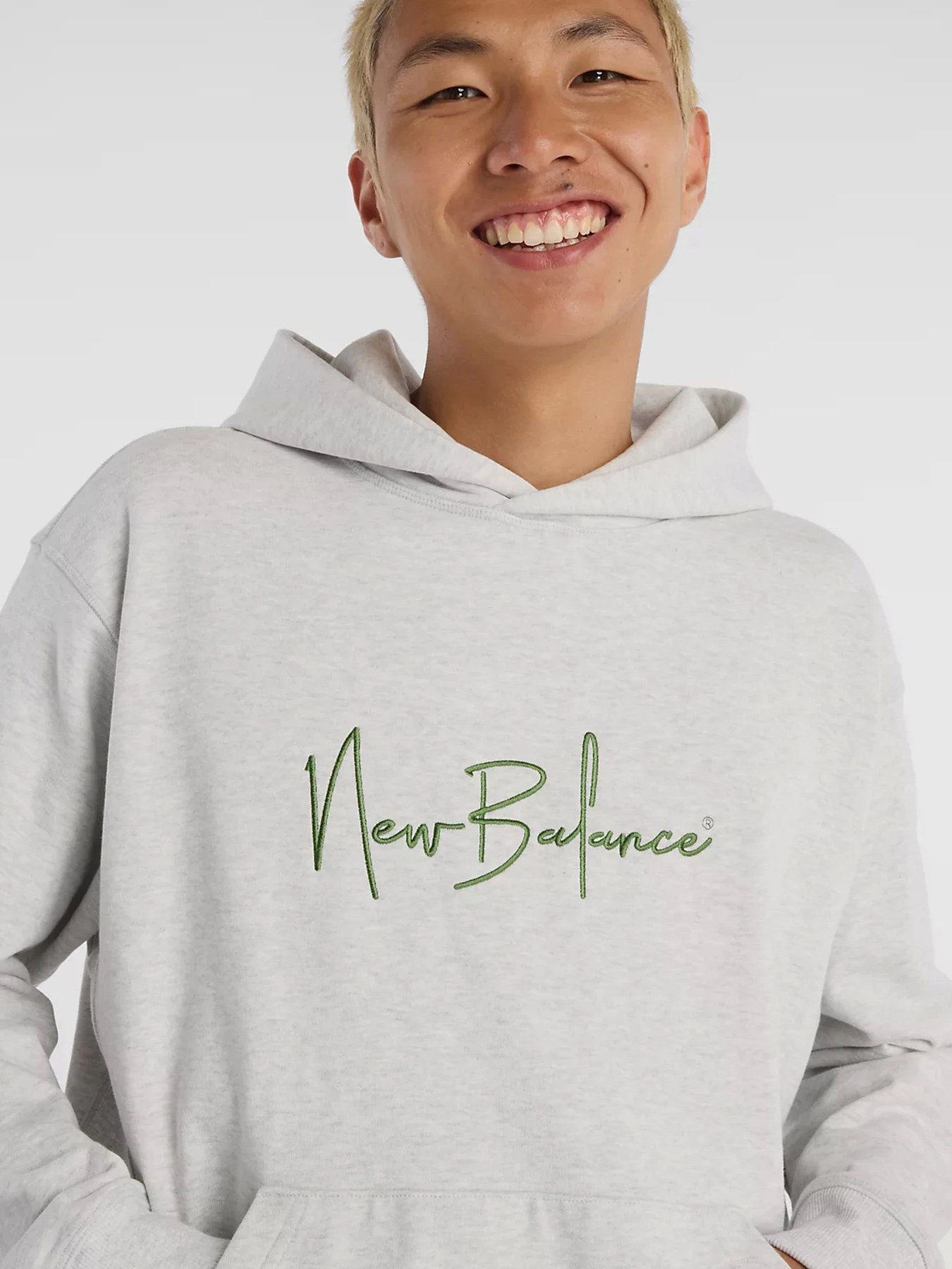 Худи и свитшоты New Balance ATHELTICS SIGNATURE модель MT53938AHH Худи и свитшоты New Balance ATHELTICS SIGNATURE модель MT53938AHH Фото