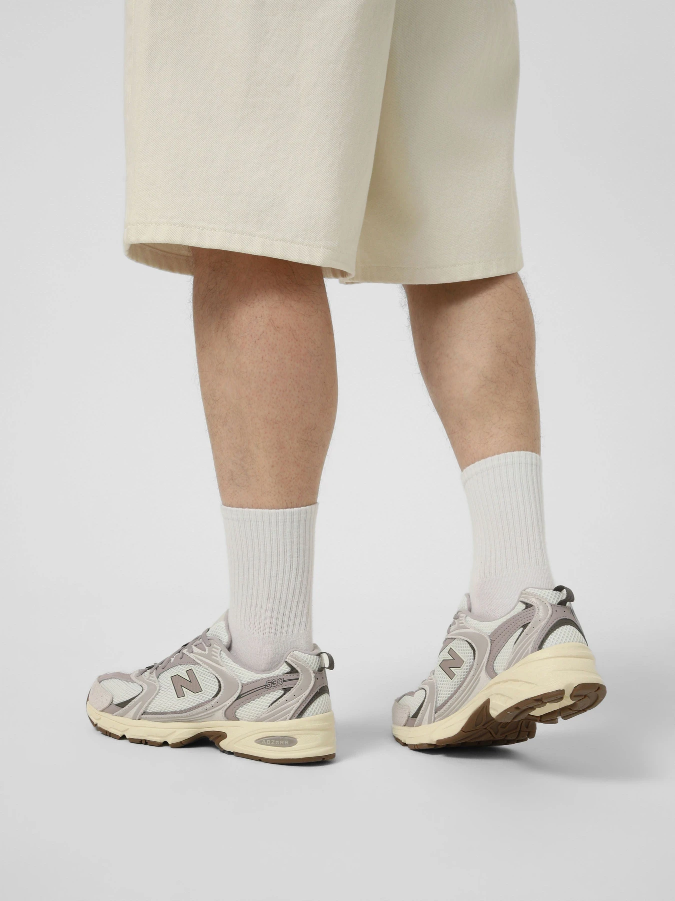 Кросівки New Balance 530 модель U5307VI Фото
