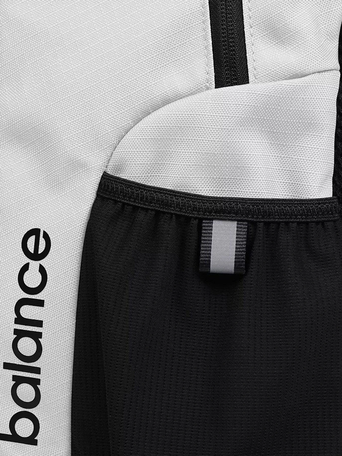 Рюкзаки New Balance ACTIVATE 30L модель LAB51002WT Рюкзаки New Balance ACTIVATE 30L модель LAB51002WT Фото