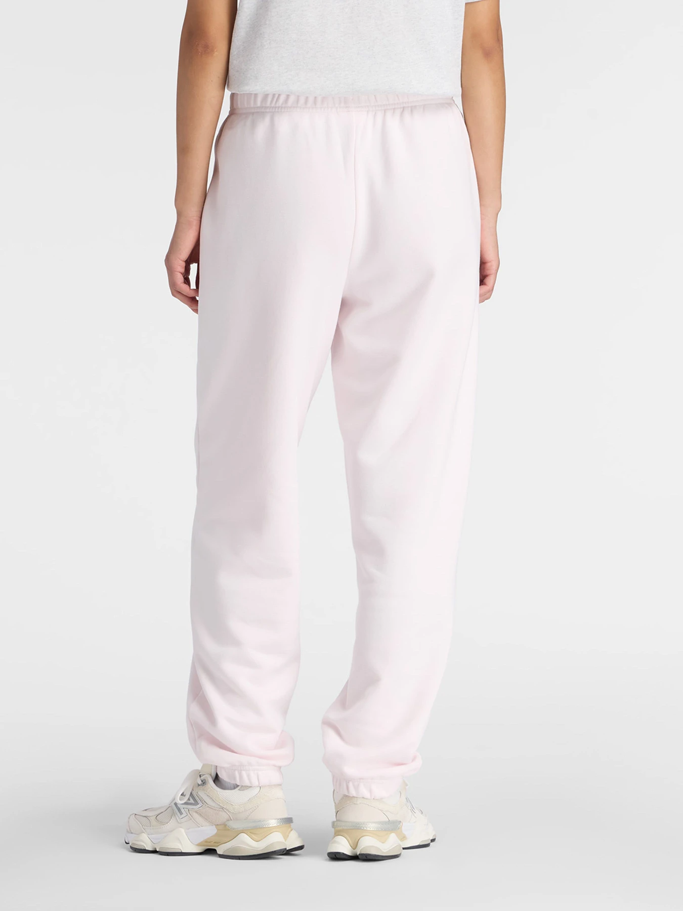 Штани New Balance SPORT ESSENTIALS FRENCH TERRY модель WP41500AAA Штани New Balance SPORT ESSENTIALS FRENCH TERRY модель WP41500AAA Фото