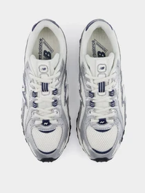 Кросівки New Balance 204L модель U204LPC Фото