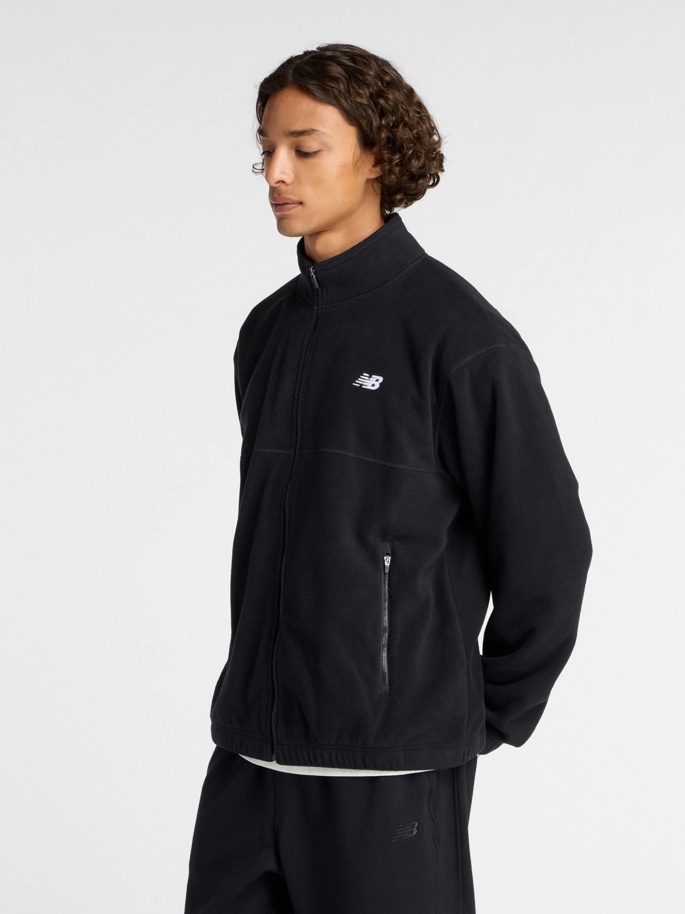 Худи и свитшоты New Balance POLAR FLEECE JACKET модель MJ53507BK Худи и свитшоты New Balance POLAR FLEECE JACKET модель MJ53507BK Фото