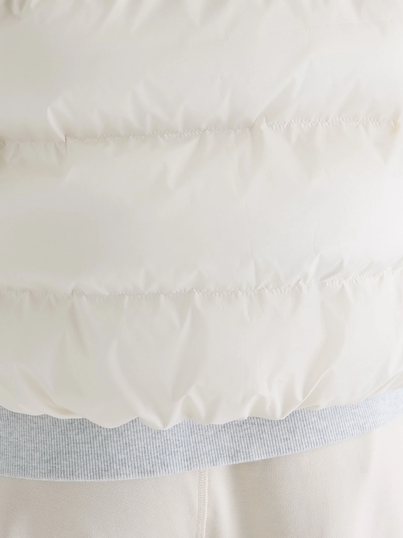 Куртки и дубленки New Balance BOSTON модель WJ62V5SNLIN Фото