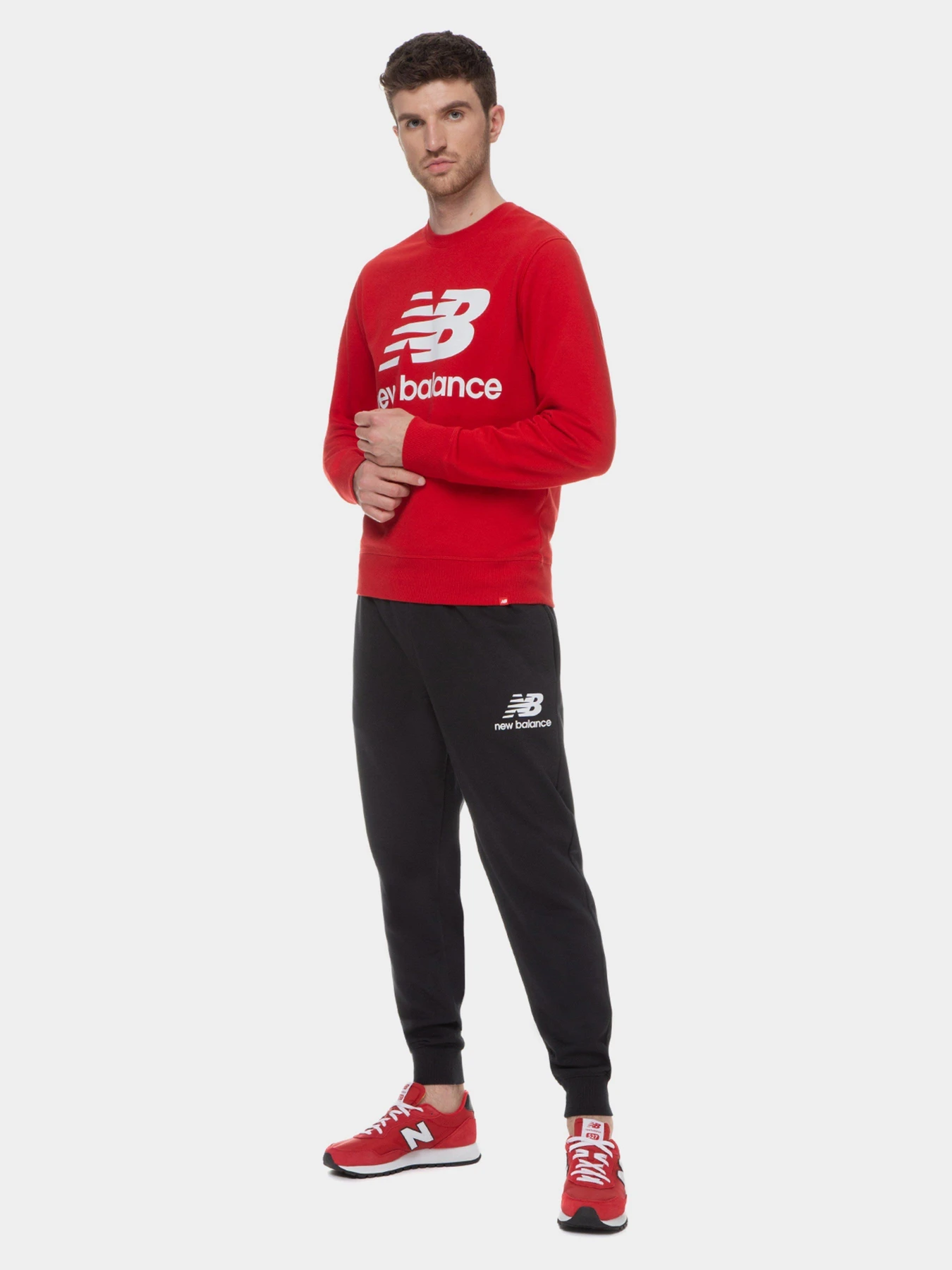 Брюки New Balance Essentials модель MP03558BK Брюки New Balance Essentials модель MP03558BK Фото