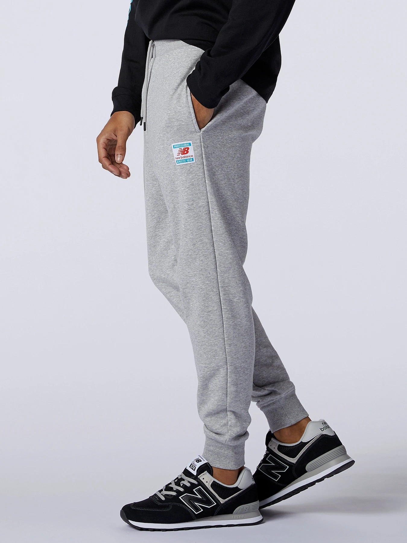 Брюки New Balance Essentials модель MP11504AG Фото