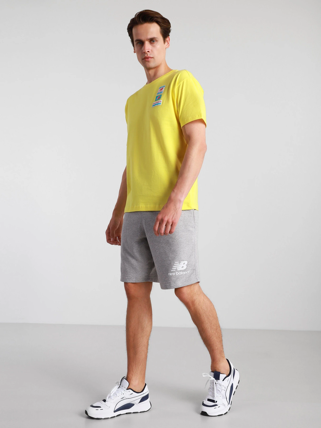 Шорты New Balance Essentials Stacked Logo модель MS03558AG Шорты New Balance Essentials Stacked Logo модель MS03558AG Фото