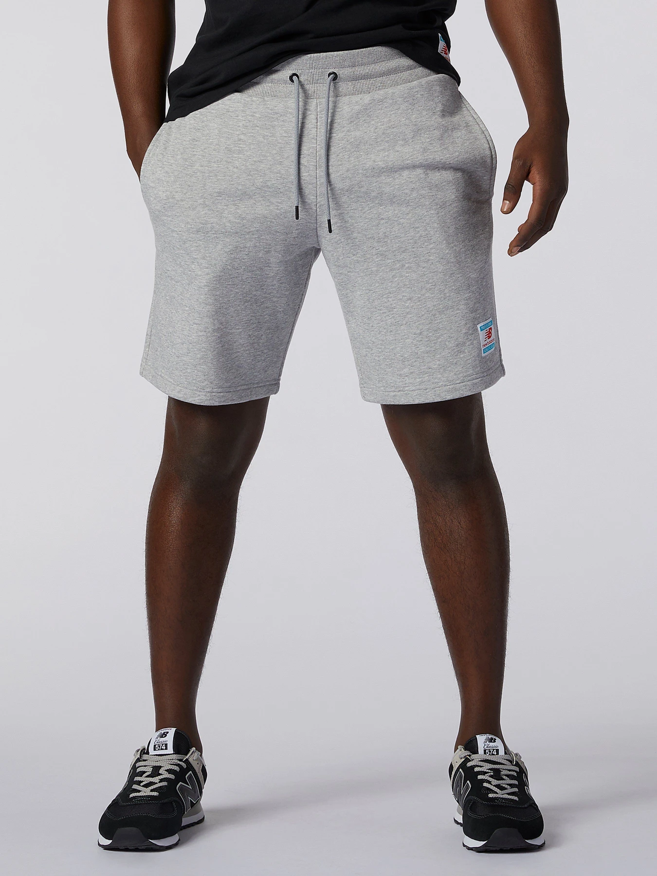 Шорты New Balance Essentials модель MS11502AG Шорты New Balance Essentials модель MS11502AG Фото
