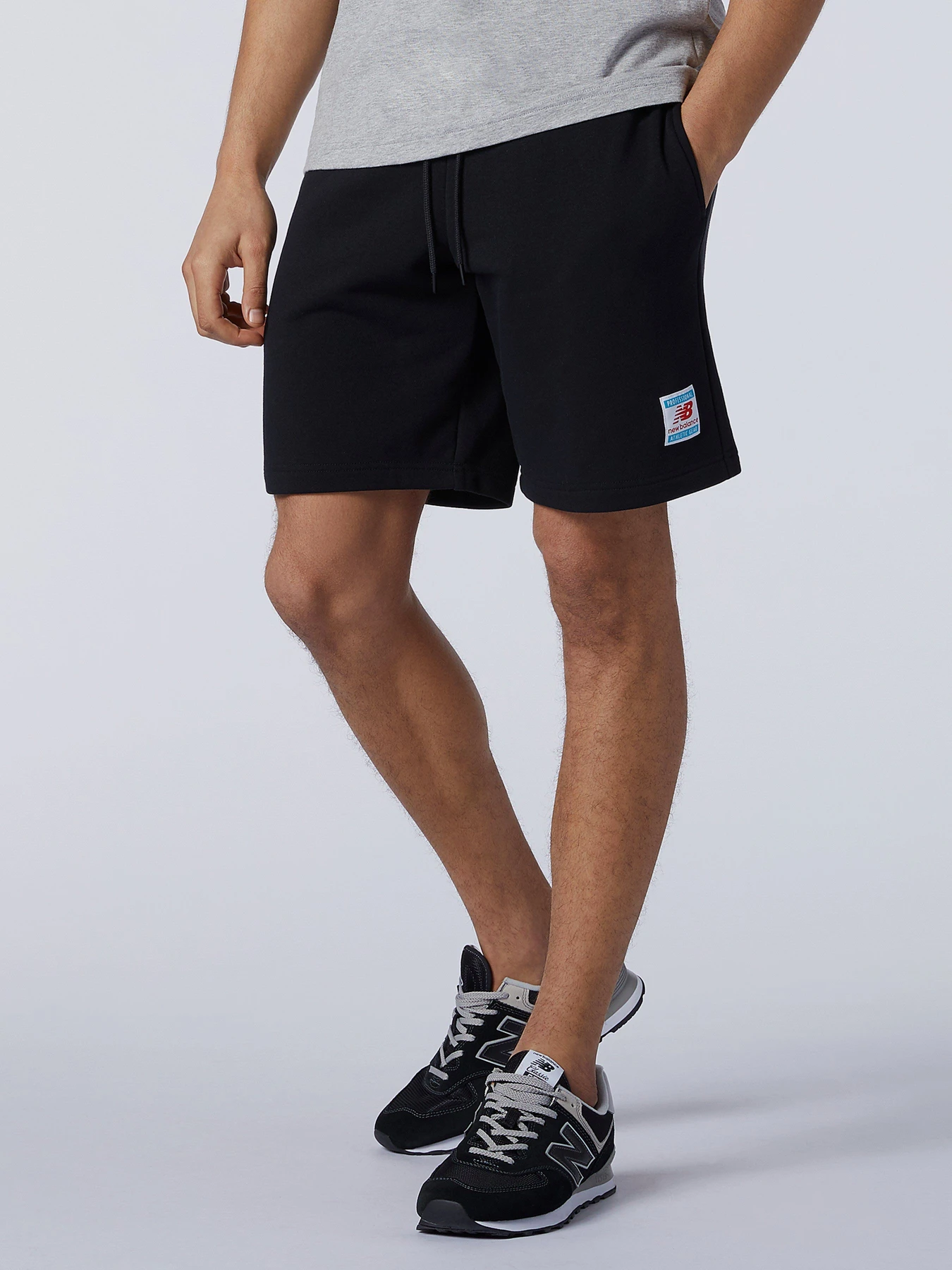 Шорты New Balance Essentials модель MS11502BK Шорты New Balance Essentials модель MS11502BK Фото