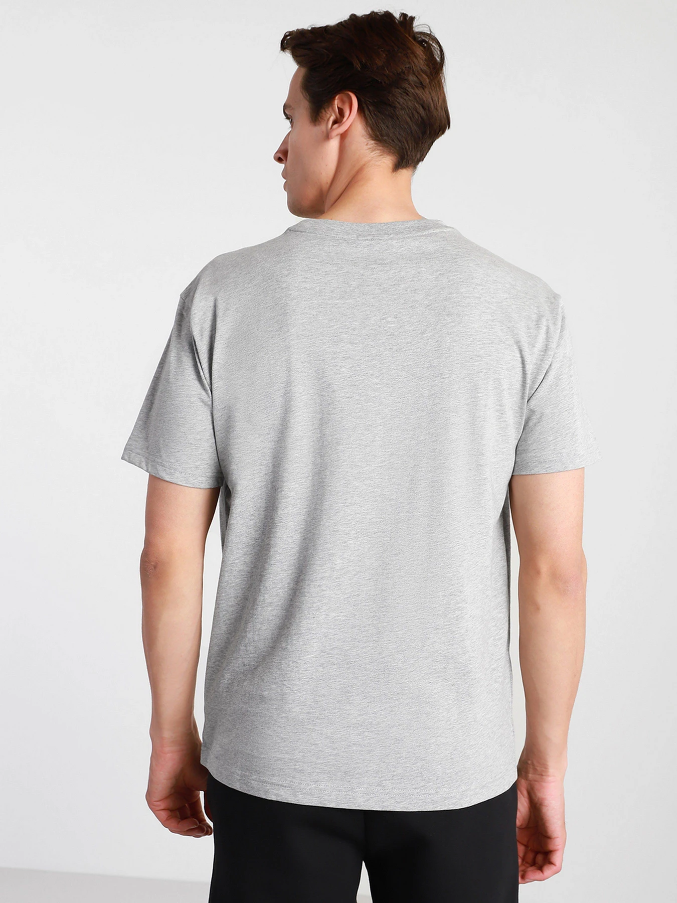 Футболки и поло New Balance Athletics Pocket модель MT01567AG Футболки и поло New Balance Athletics Pocket модель MT01567AG Фото