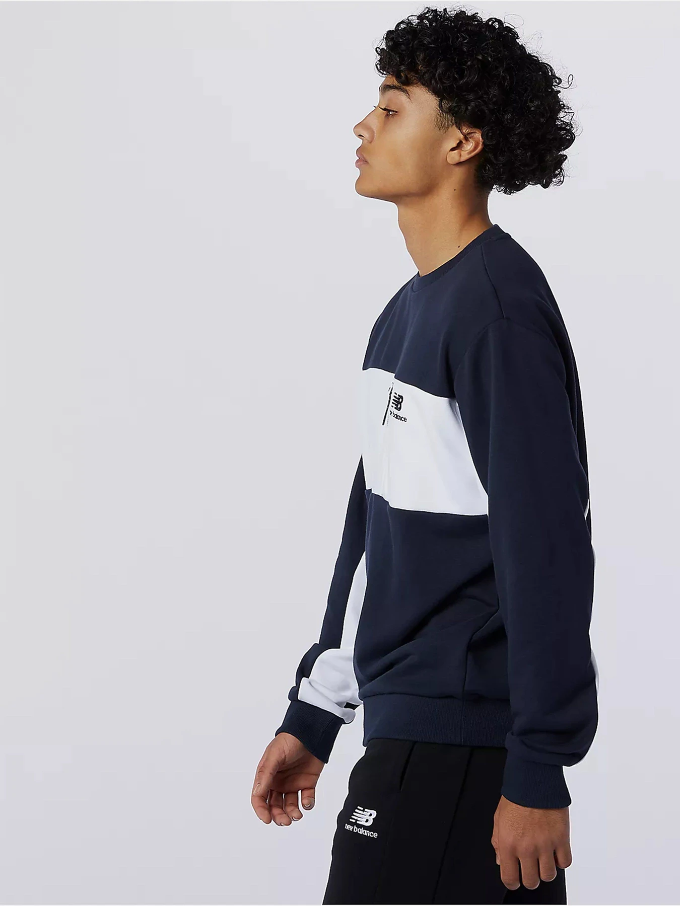 Худі та світшоти New Balance Athletics Fleece модель MT11501ECL Худі та світшоти New Balance Athletics Fleece модель MT11501ECL Фото