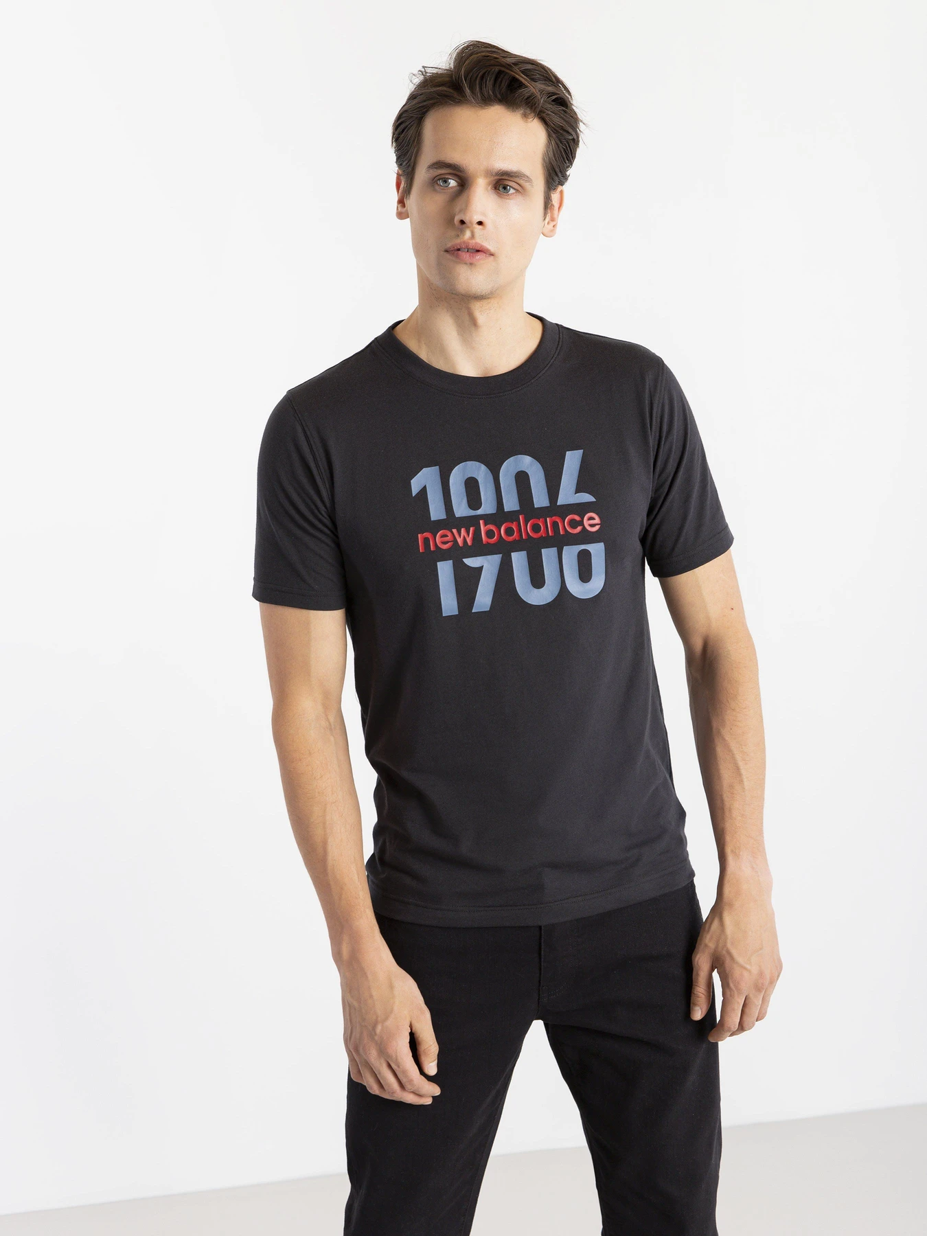 Футболки и поло New Balance Classic Split 1906 модель MT11908BK Футболки и поло New Balance Classic Split 1906 модель MT11908BK Фото