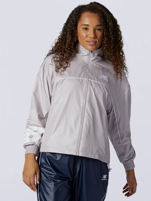 Куртки та дублянки New Balance Athletics модель WJ11502LWD Фото