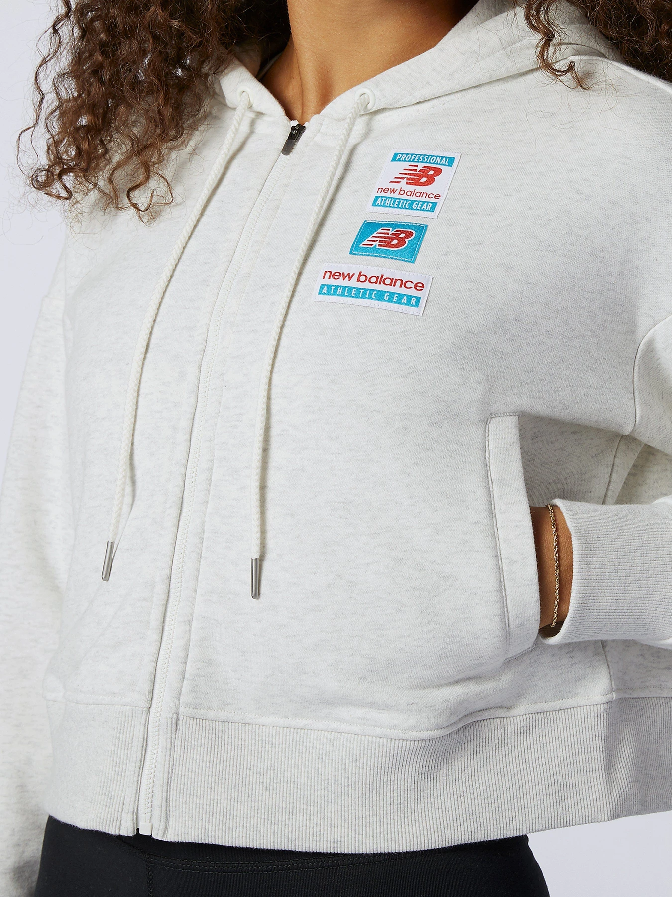 Худи и свитшоты New Balance Essentials Field Day Full Zip модель WJ11503SAH Худи и свитшоты New Balance Essentials Field Day Full Zip модель WJ11503SAH Фото