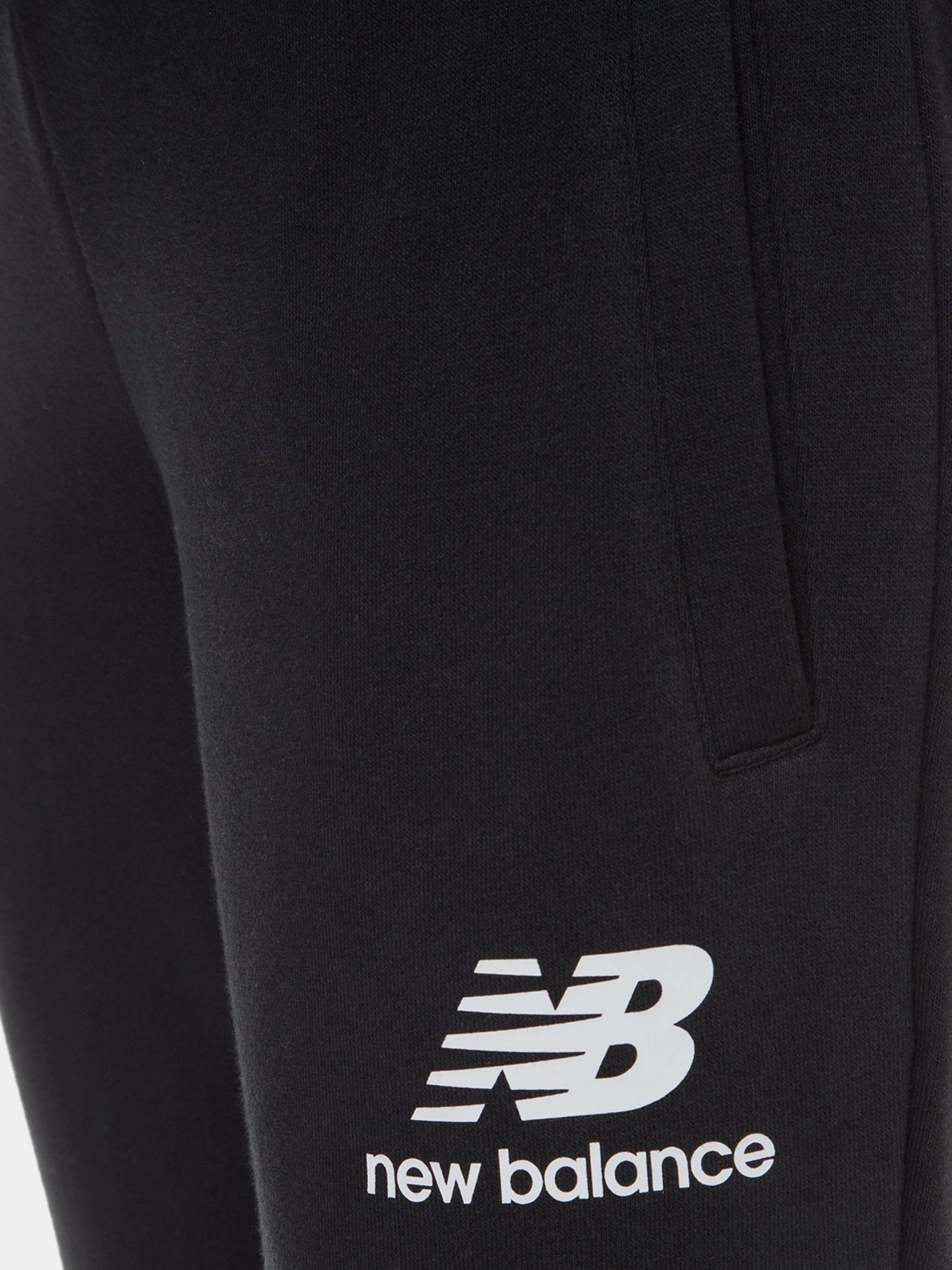 Брюки New Balance Essentials модель WP03530BK Брюки New Balance Essentials модель WP03530BK Фото