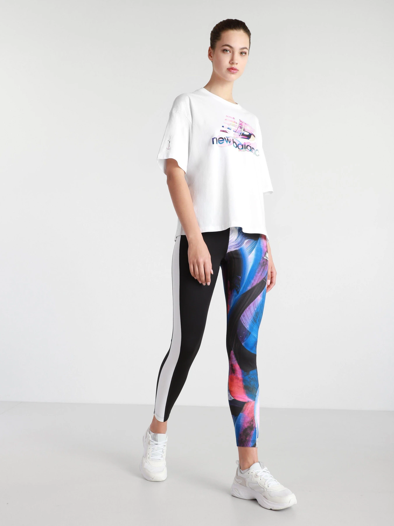 Брюки New Balance Athletics Erin Loree модель WP11511WHP Брюки New Balance Athletics Erin Loree модель WP11511WHP Фото