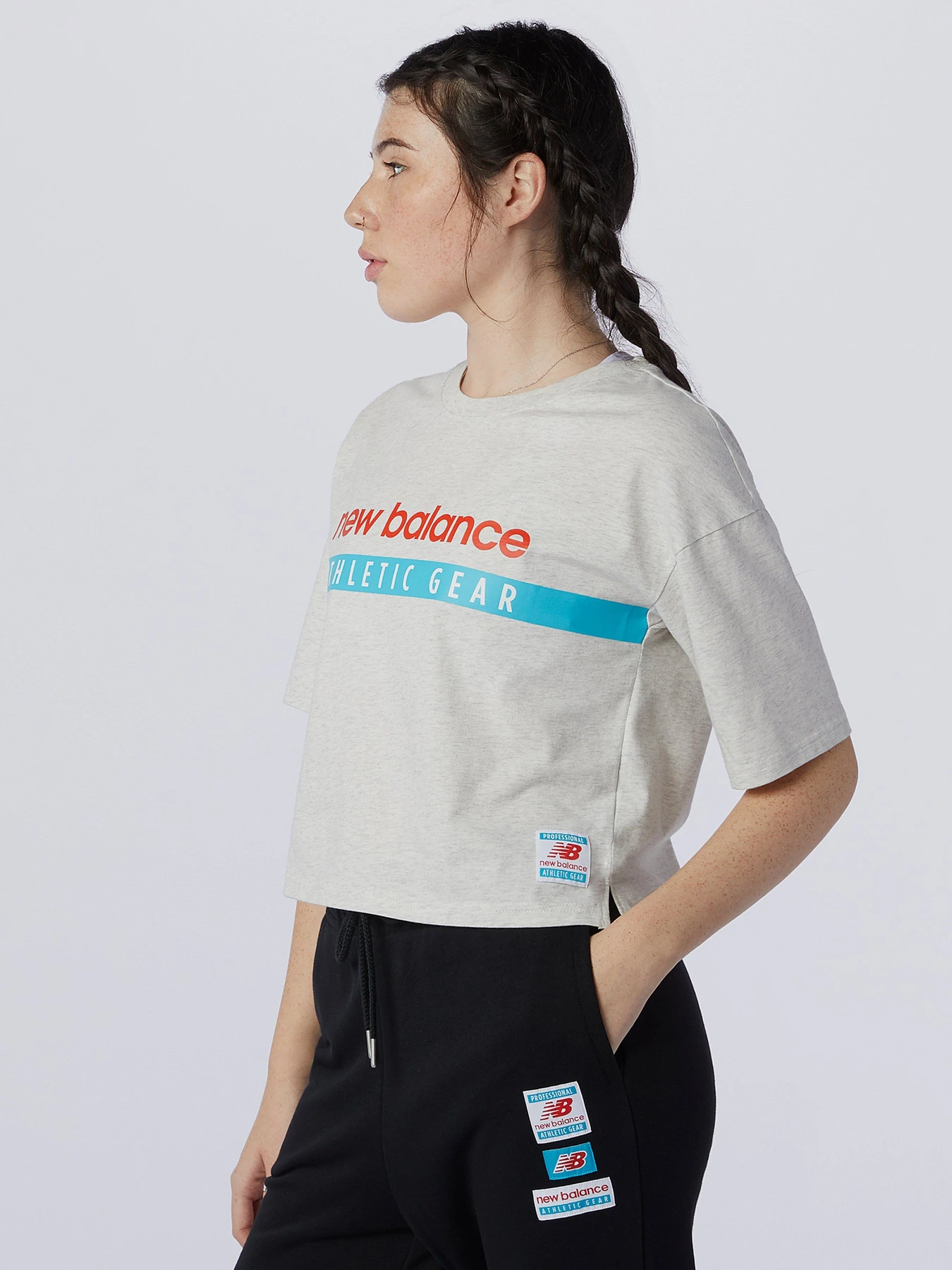 Футболки и поло New Balance Essentials Field Day Boxy модель WT11508SAH Футболки и поло New Balance Essentials Field Day Boxy модель WT11508SAH Фото