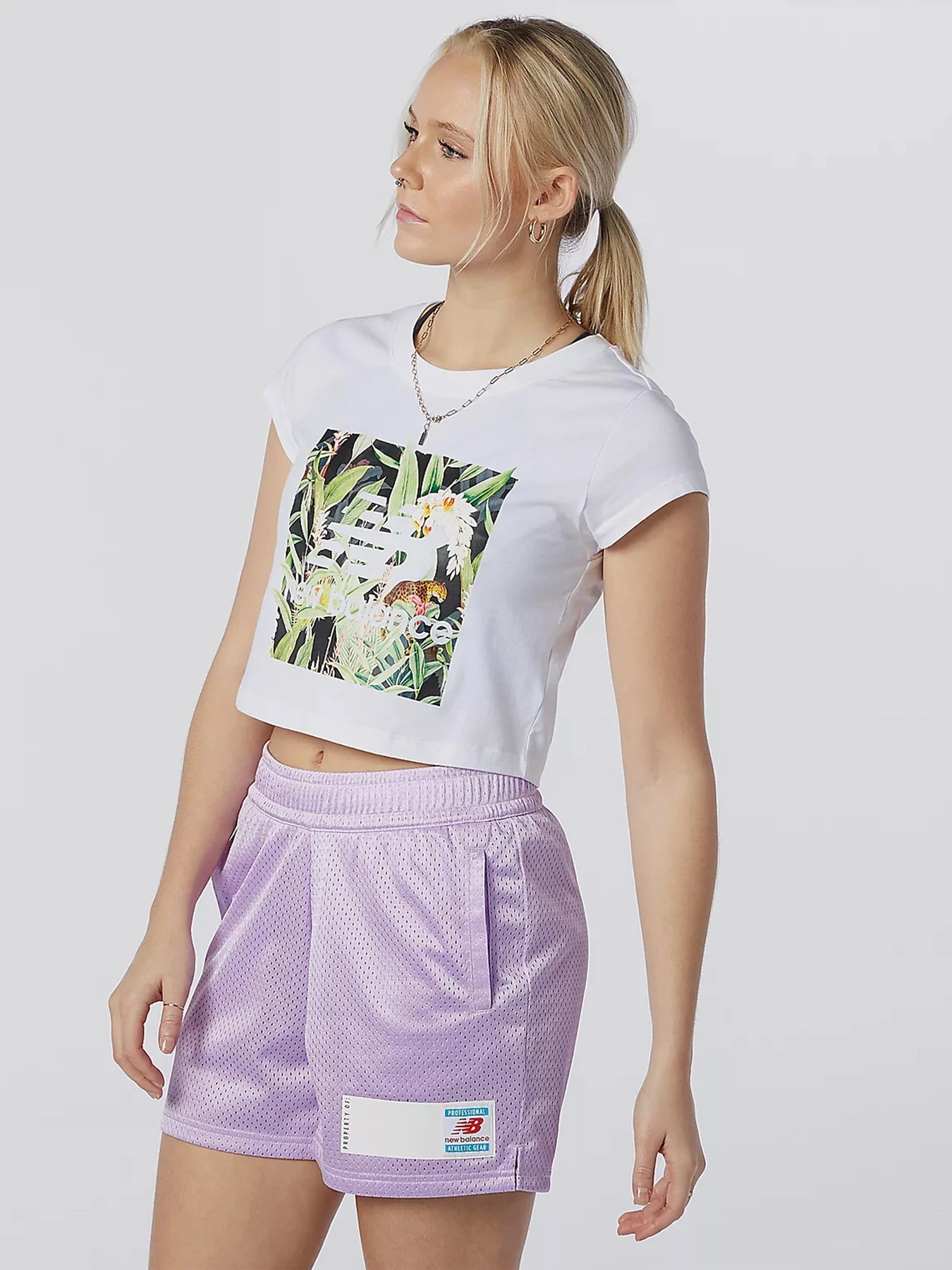 Футболки и поло New Balance Essentials Botanical модель WT11511WT Футболки и поло New Balance Essentials Botanical модель WT11511WT Фото