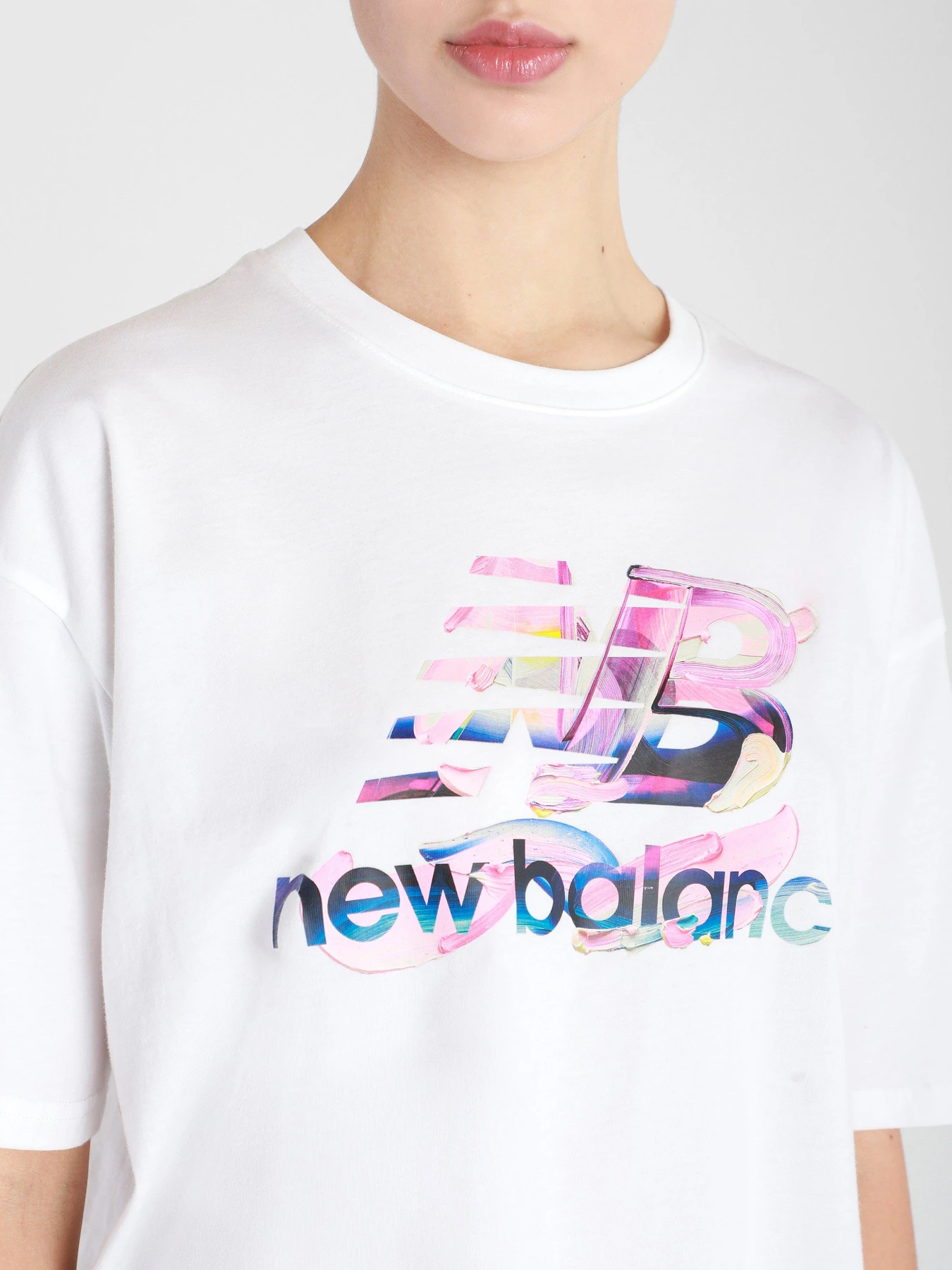 Футболки и поло New Balance NB Athletics Erin Loree Graphic модель WT11514WT Фото